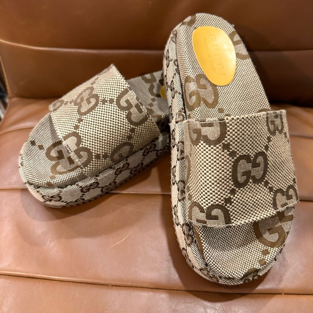 Gucci Angelina GG Logo Platform Slide Sandals